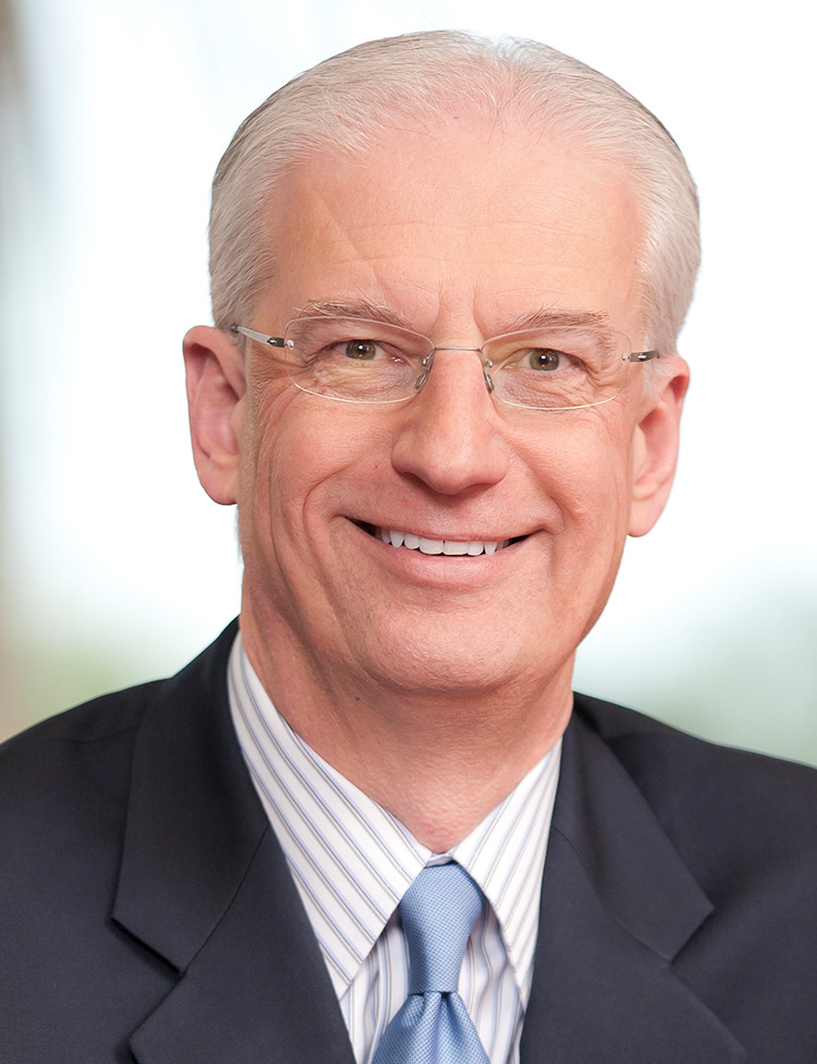 David F. Hoffmeister，凯撒基金会医院和健康计划委员会董事