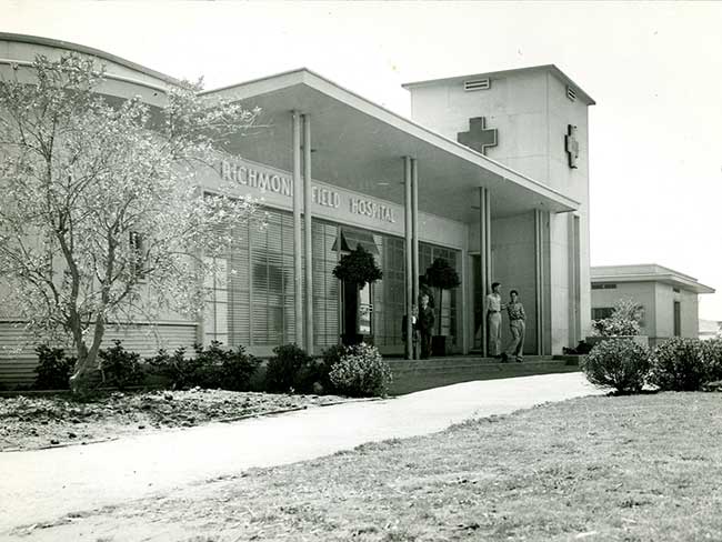 raybat官网里士满Kaiser Permanente医疗中心大约1943年。