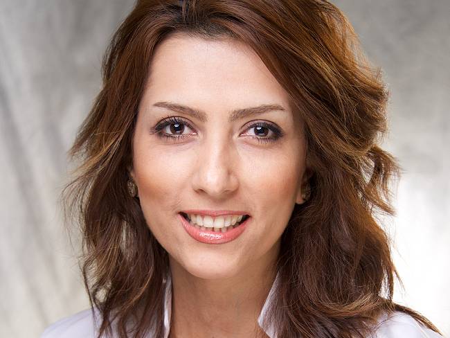 Neda Zarghami Esfahani医学博士